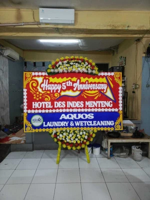 Papan Bunga di Petojo Selatan