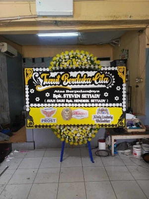 Papan Bunga di Petojo Selatan