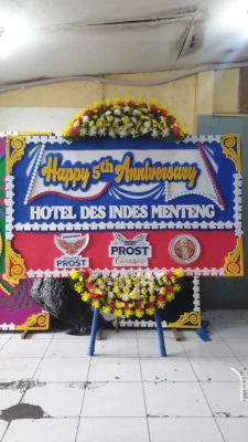 Papan Bunga di Petojo Selatan